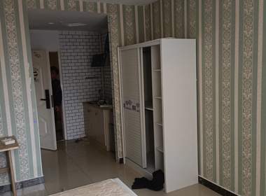 运潭公寓 1室0厅1卫