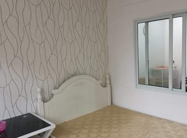 运潭公寓 1室0厅1卫