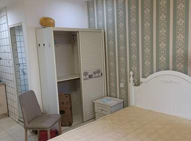 运潭公寓 1室0厅1卫