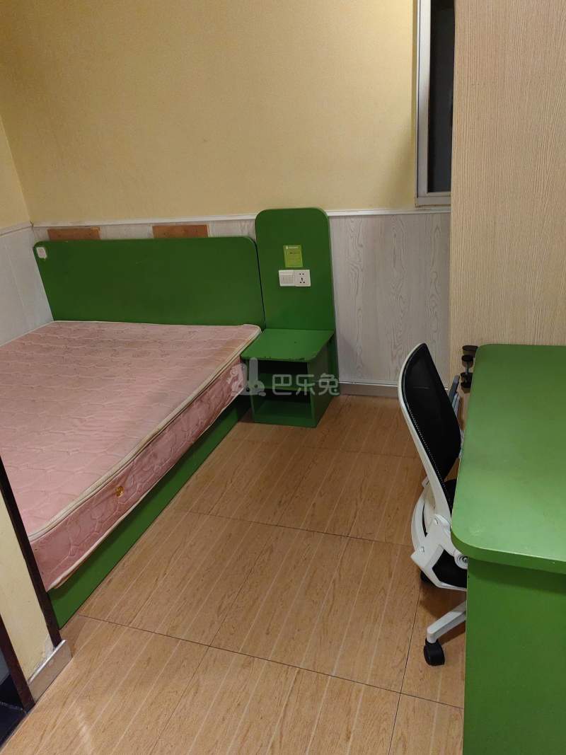 富源公寓（长青路店）11574160卧室图3