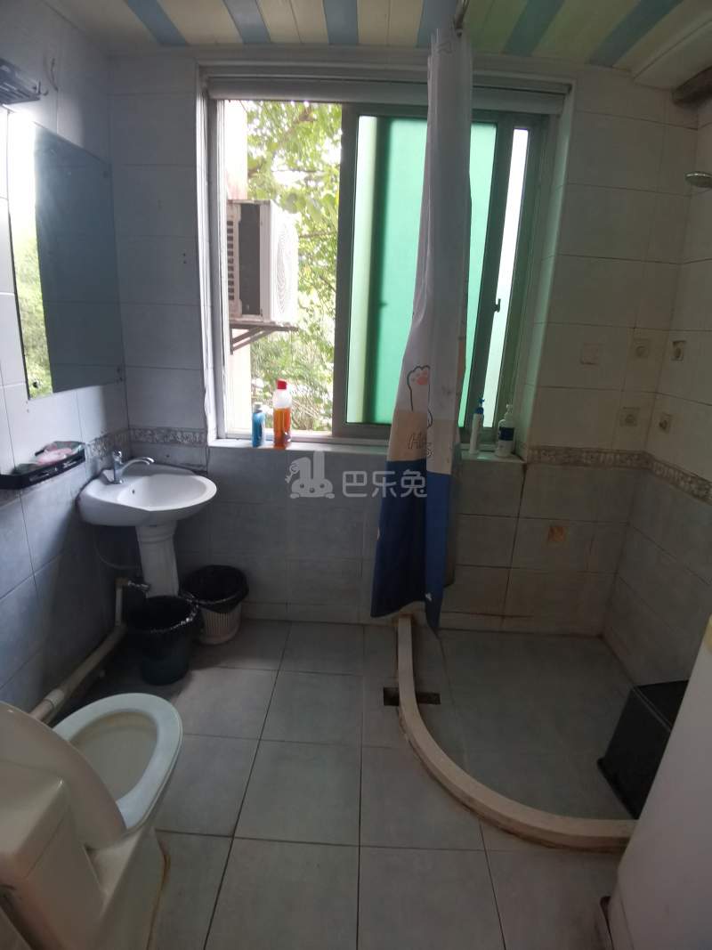 万邦都市花园1157192卫生间图18