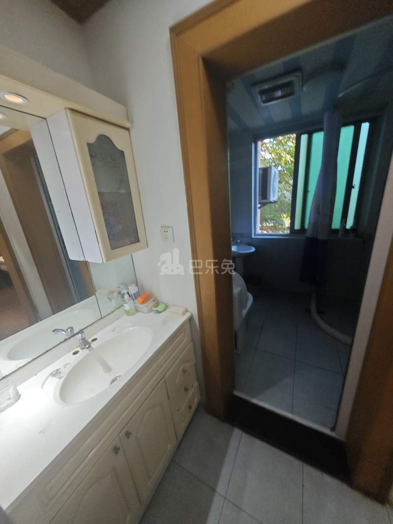 万邦都市花园1157192卫生间图16