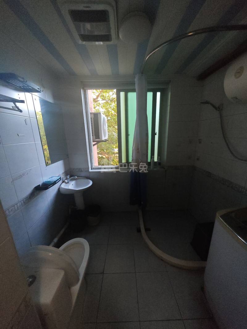 万邦都市花园1157192卫生间图17