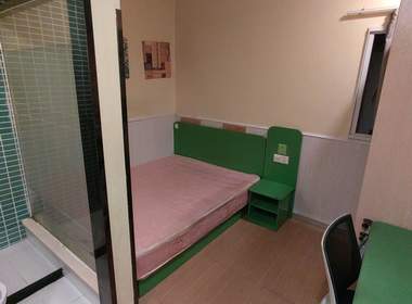 富源公寓（长青路店） 1室0厅1卫