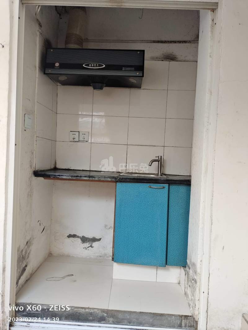 古桐二村11598350厨房图5