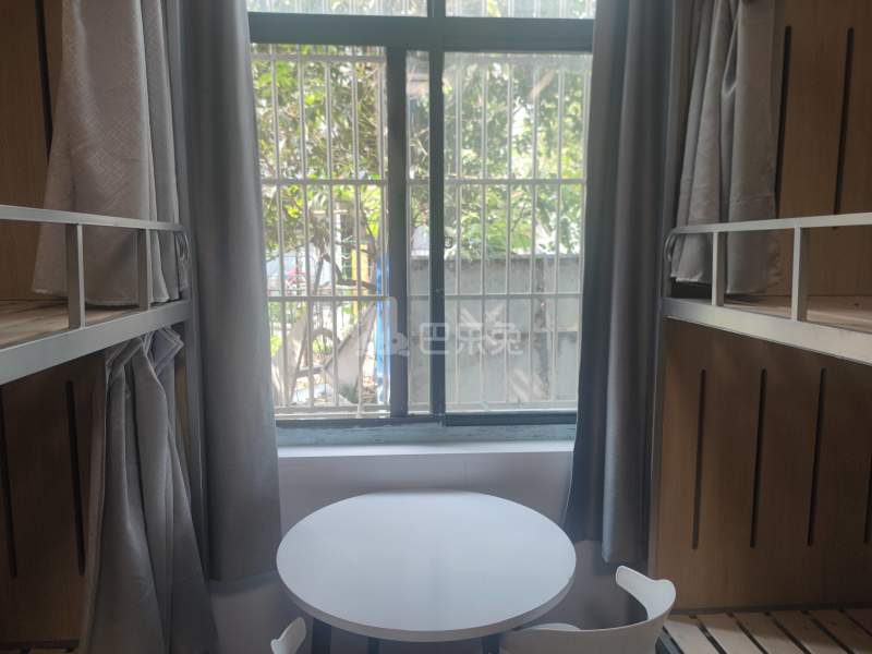 旗开公寓11619831卧室窗户图5