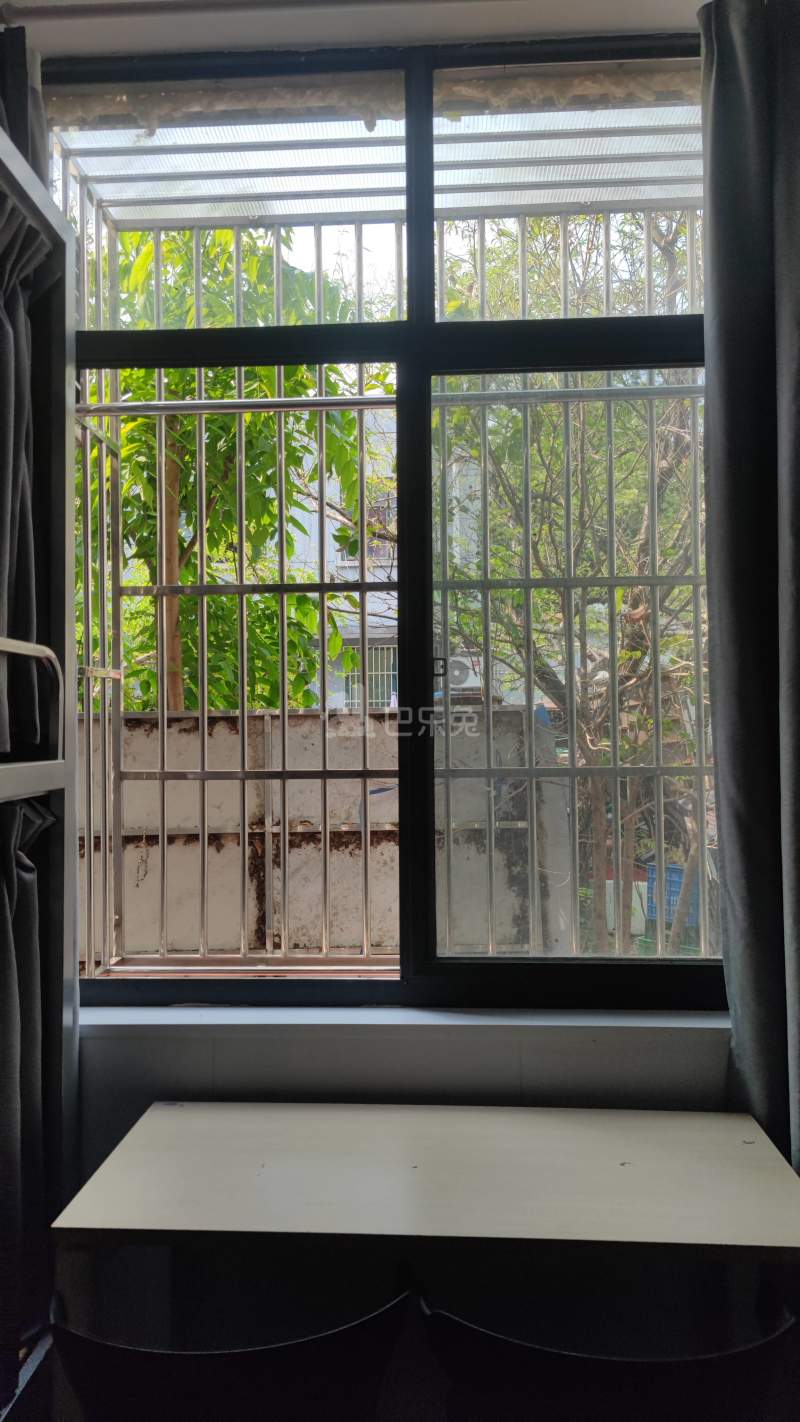 旗开公寓11619840卧室窗户图8