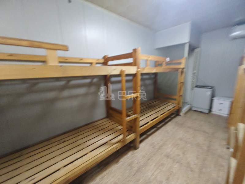 鞍山五村11621227卧室图3