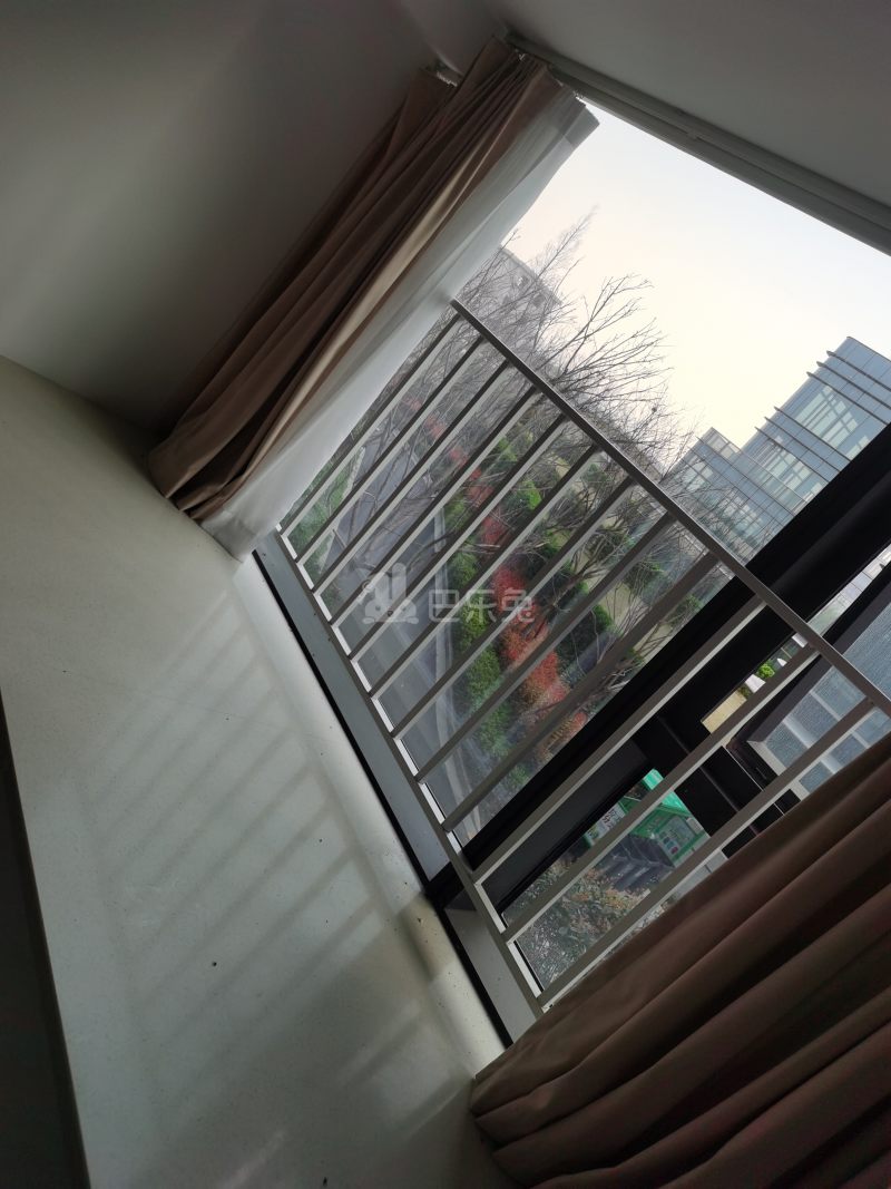 德信空港城11647568卧室窗户图6