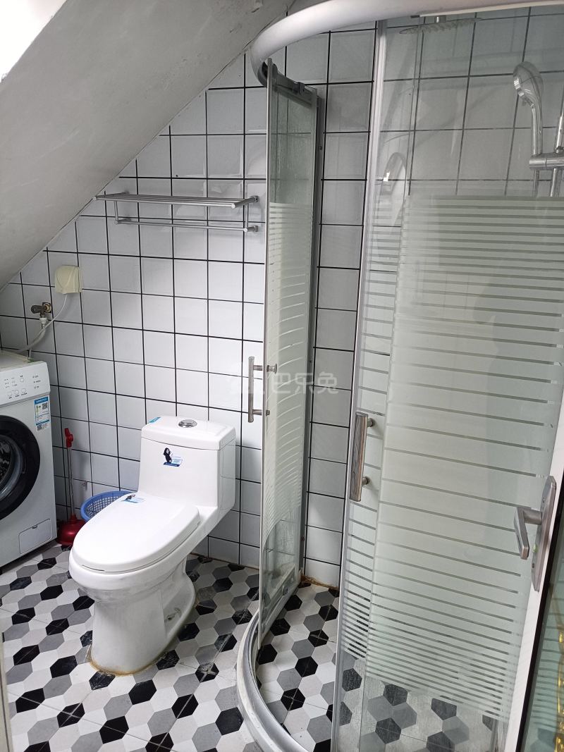 锦秋花园一期1166226卫生间图5