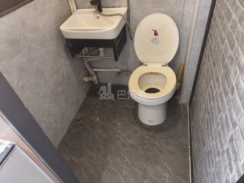 嘉怡坊11672959卫生间图5