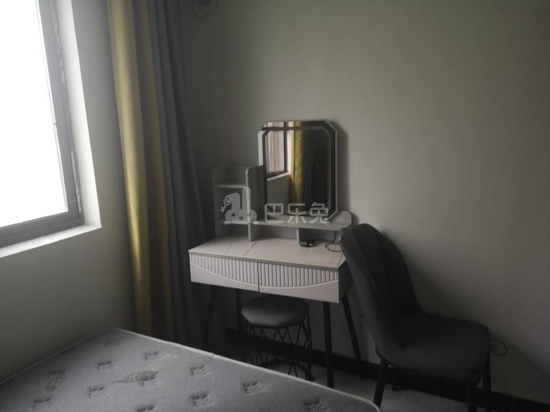 景华新苑11682597卧室图3