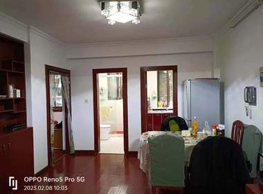 浪漫香槟东区 3室2厅1卫