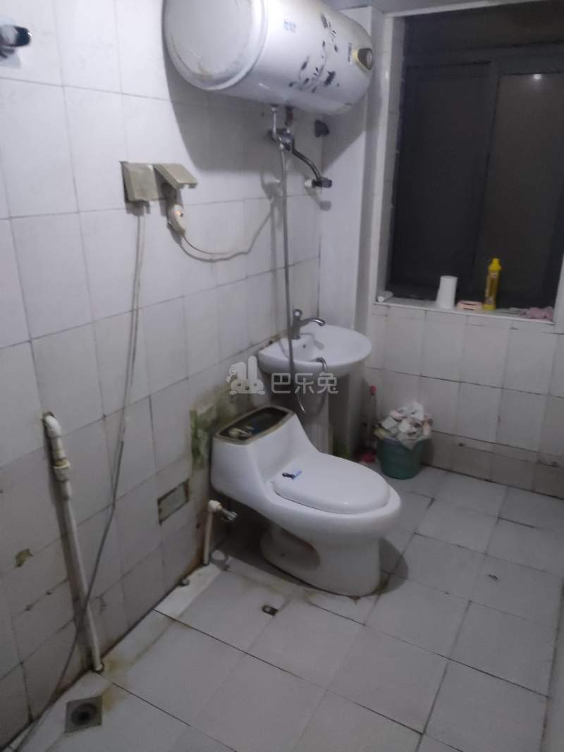 金桥新城金舍苑10375394卫生间图13