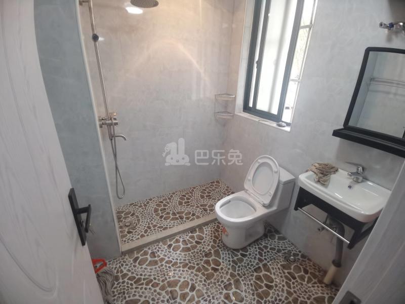 华泾绿苑13234634卫生间图13