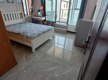 榴莲公寓（西郊家园店） 1室0厅1卫