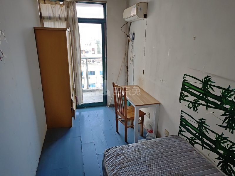 峥宸苑1172559卧室图0