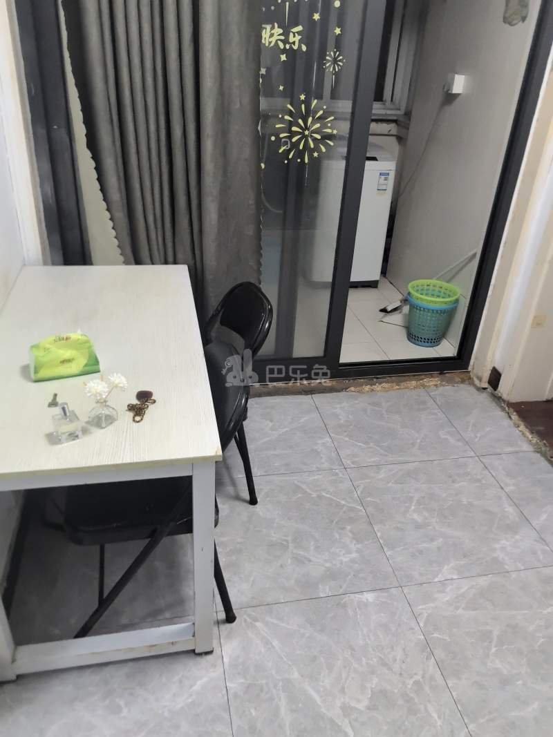 银虹花苑11732914卧室图3