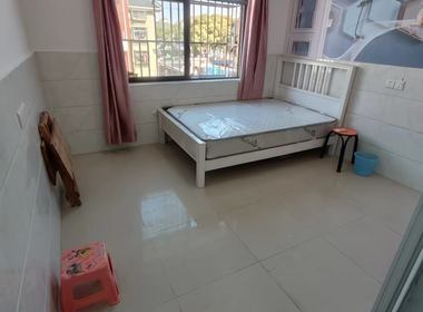 榴莲公寓（西郊家园店） 1室0厅1卫