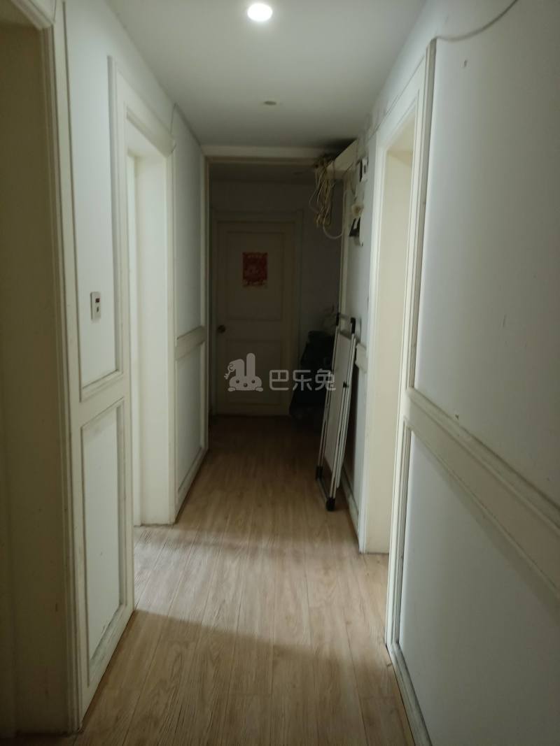 仁恒广场2483565客厅图4