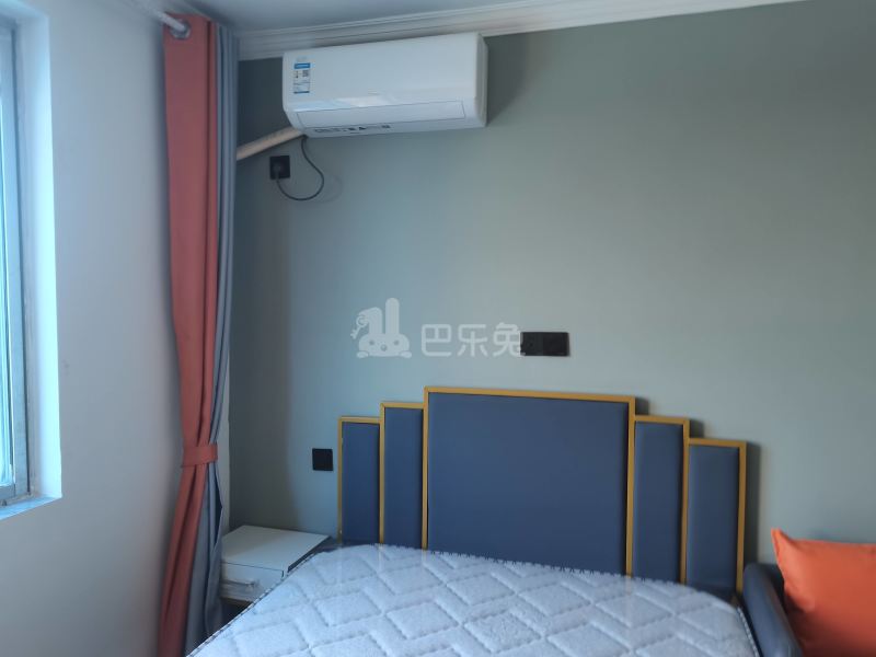 杨家镇小区（龙三路166弄）11767233卧室图5