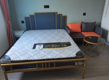 杨家镇小区（龙三路166弄） 