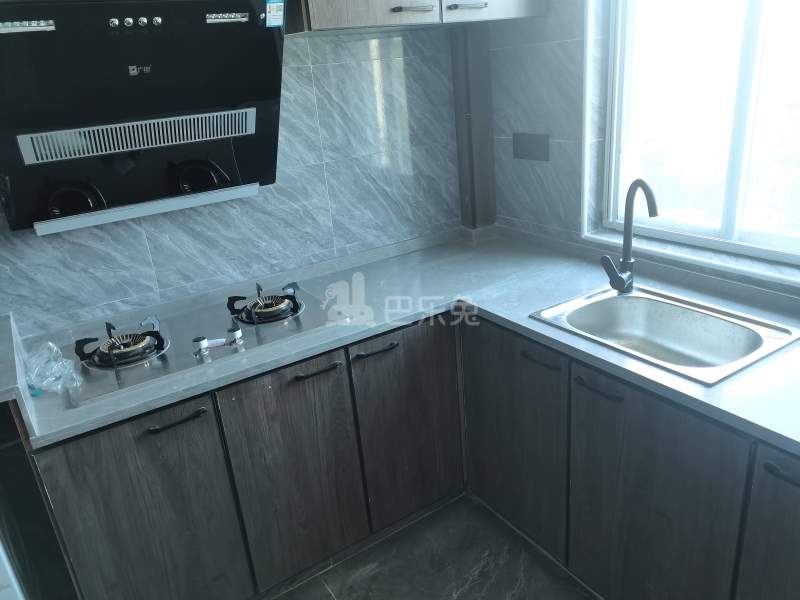 杨家镇小区（龙三路166弄）11767233厨房图7