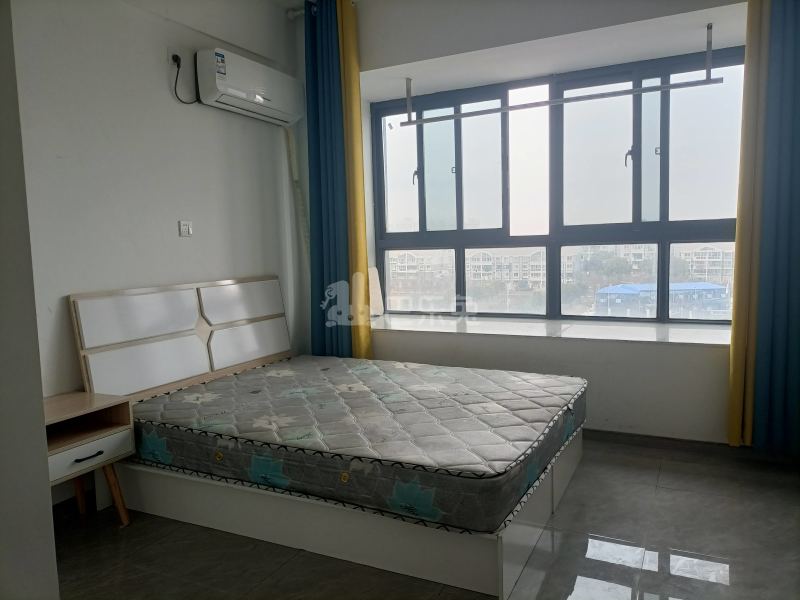 临港17区11774162卧室图0