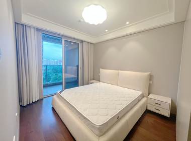 滨江御虹府 4室2厅2卫