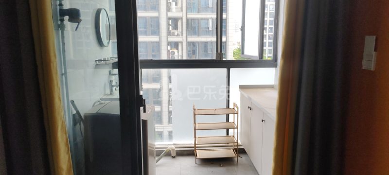 万城杭宁府11779463卧室窗户图5