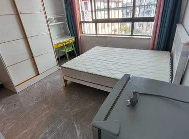 榴莲公寓（西郊家园店） 1室0厅1卫