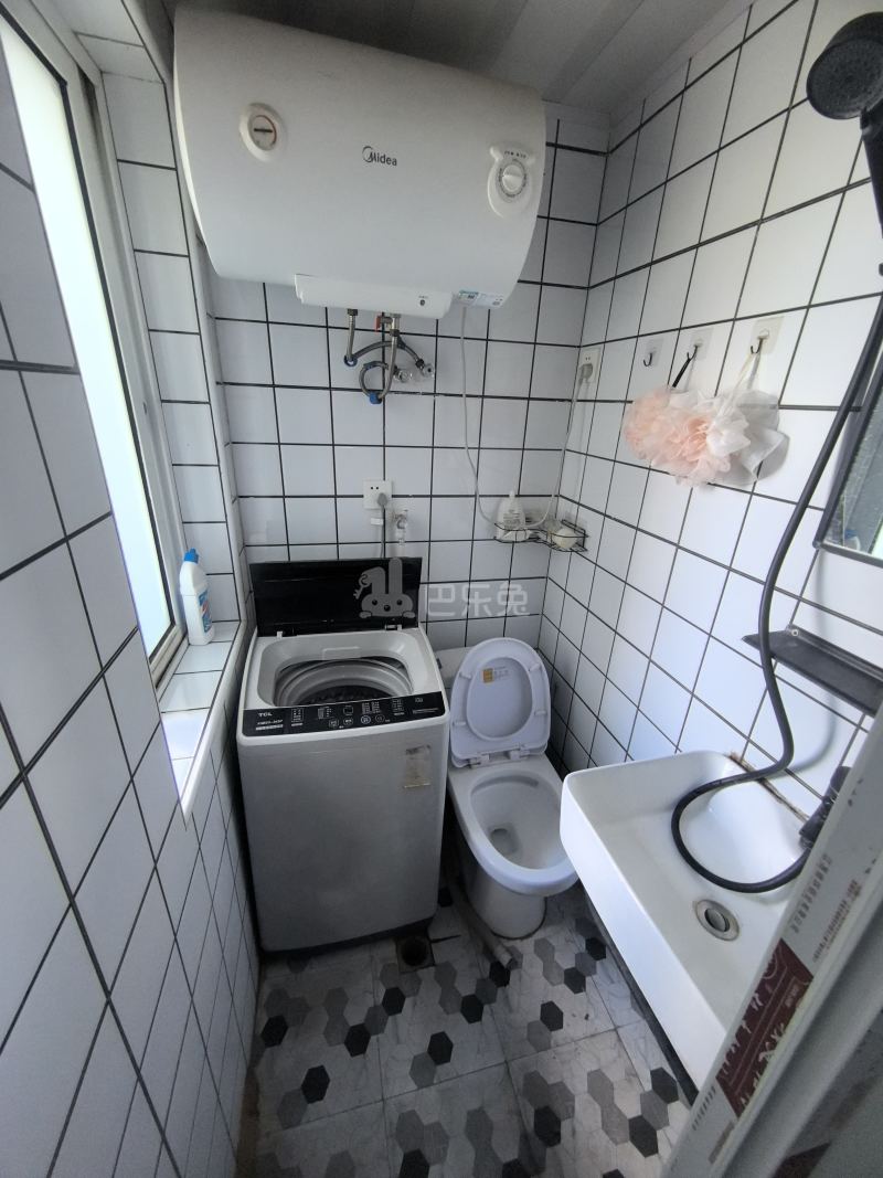 凌虹苑12274220卫生间图8