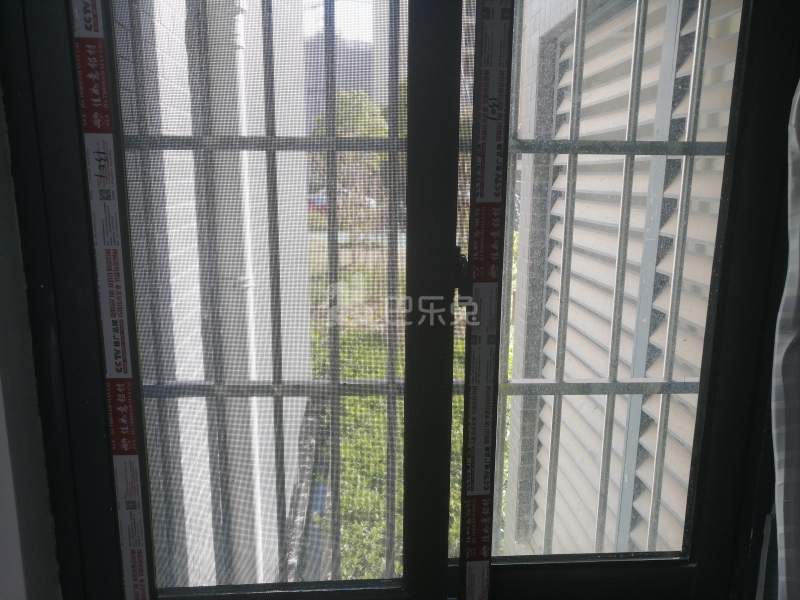 宝佳苑11795394卧室窗户图7