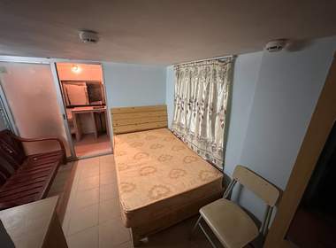 彭上新村 1室0厅1卫