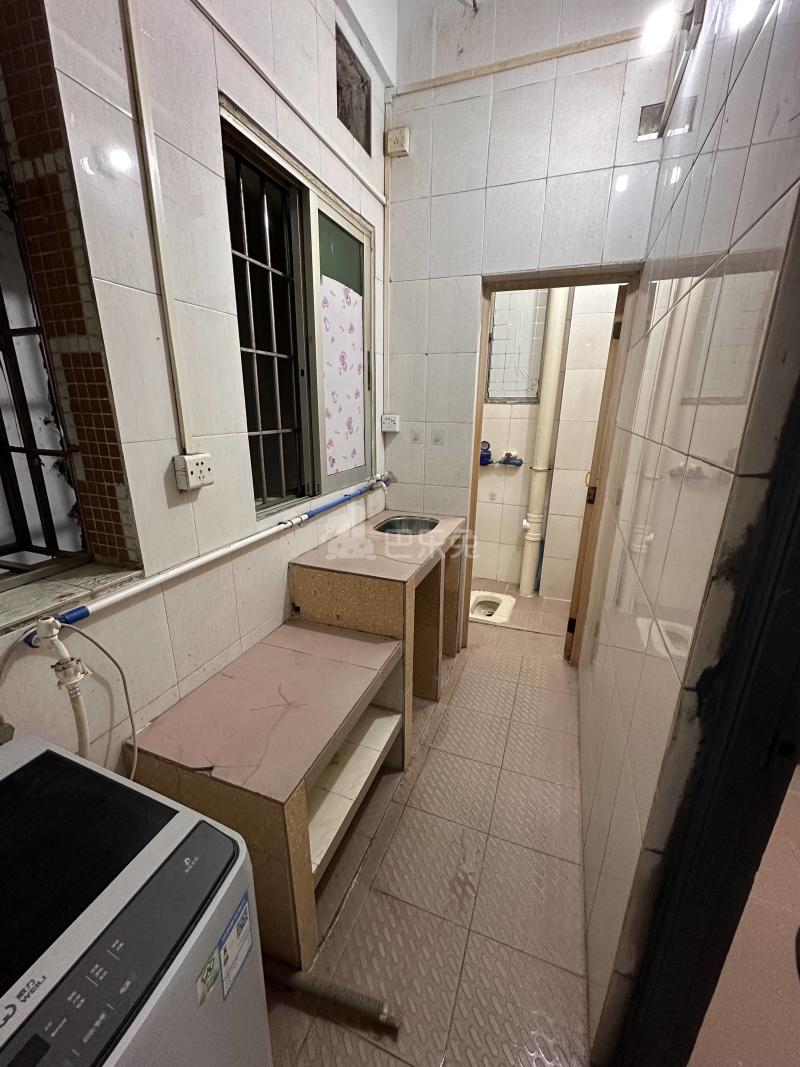 彭上新村11805063周边环境图2