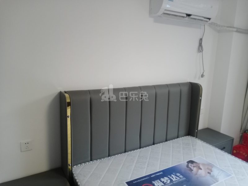 保利融信和光尘樾11818993卧室图0