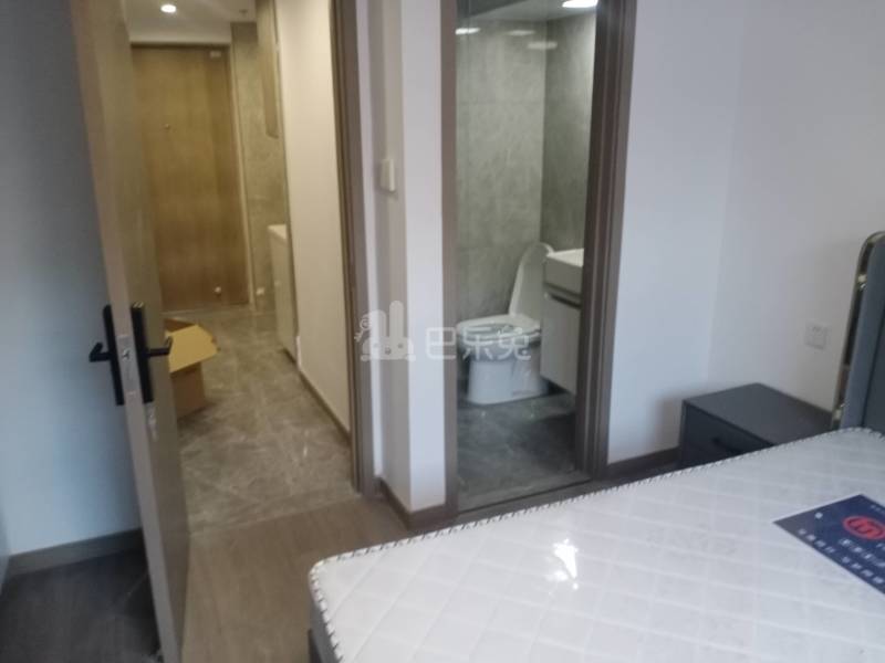 保利融信和光尘樾11818993卧室图2