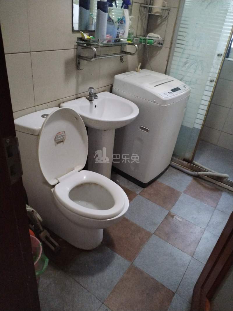 华欣家园8799363卫生间图6