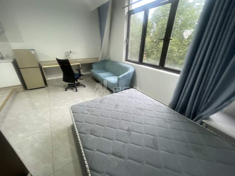 绿地21城国际家园A区11827626卧室图2