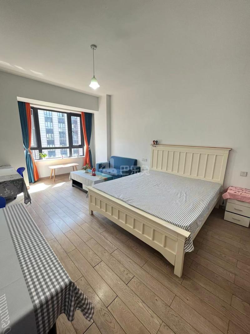 创美华彩国际11835596卧室图0