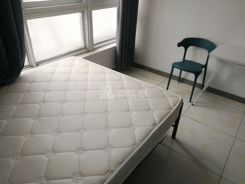 云翔佳苑南区（嘉年路651弄）11841268卧室图1