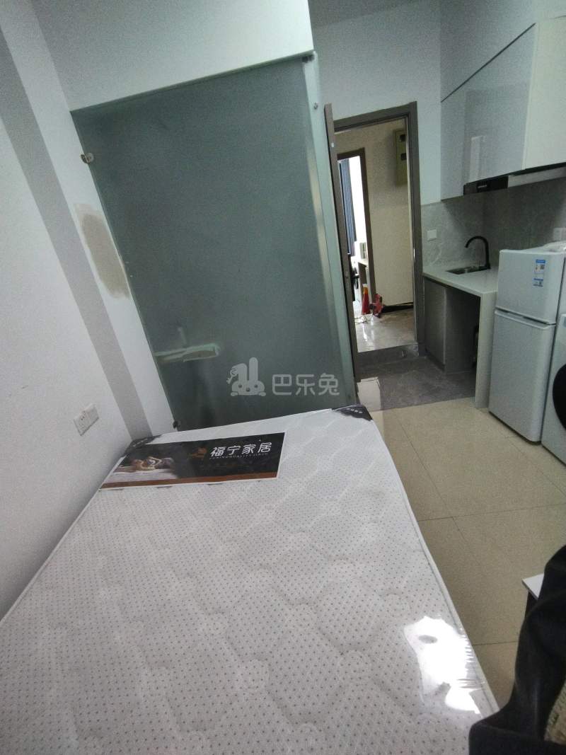 云翔佳苑南区（嘉年路651弄）11841297卧室图3