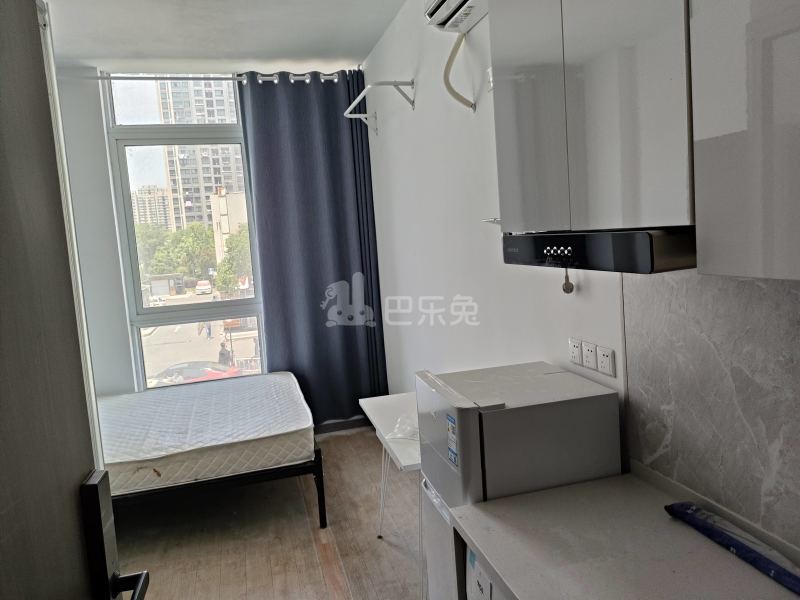 云翔佳苑南区（嘉年路651弄）11841298卧室图3