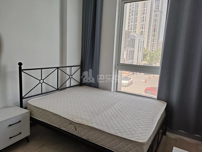 云翔佳苑南区（嘉年路651弄）11841298卧室图4