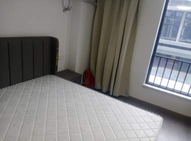 保利融信和光尘樾 