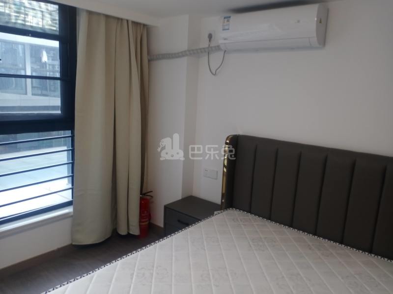 保利融信和光尘樾11856139卧室图2