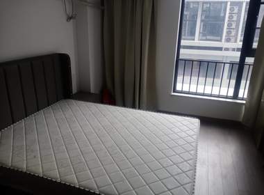 保利融信和光尘樾 