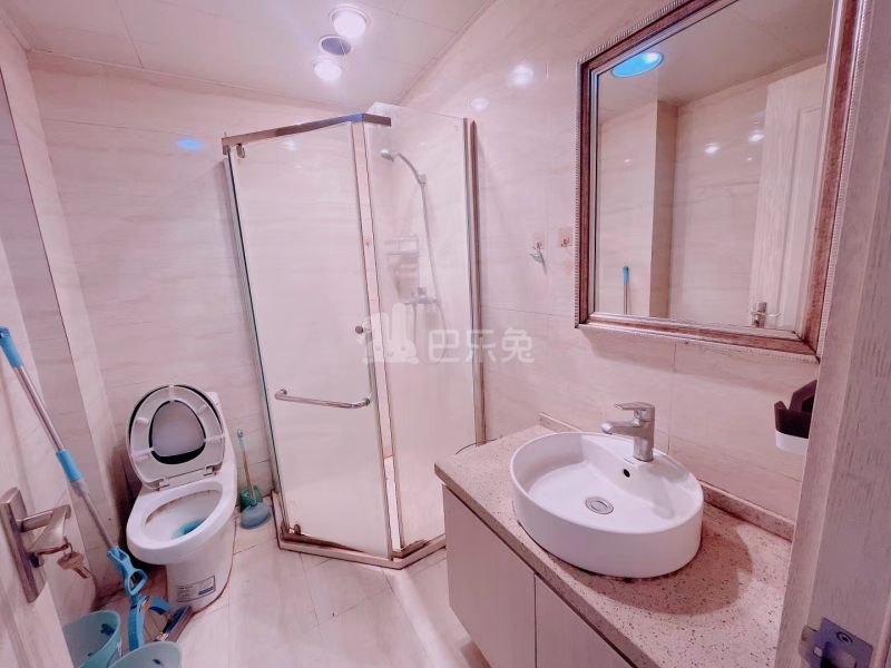 创美华彩国际11858562卫生间图6