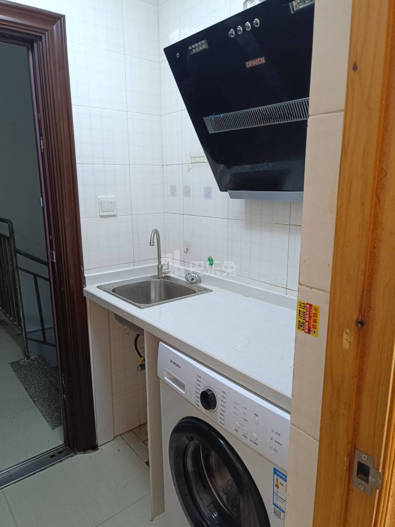 杨巷东区（明珠路516弄）（预计26 年4月-6月拆迁）11860181厨房图4