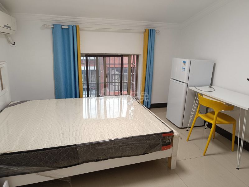 杨巷东区（明珠路516弄）（预计26 年4月-6月拆迁）11860181卧室图1